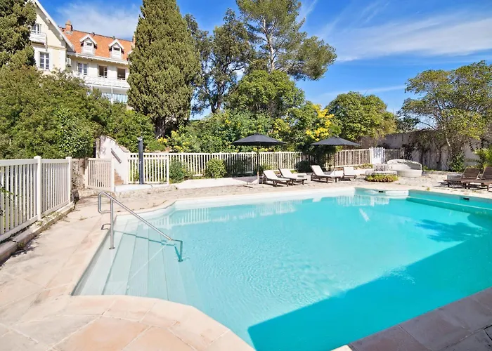 Domaine Raphael - 10 Chambres, Parc Prive, Piscine * Saint-Raphael (Var)