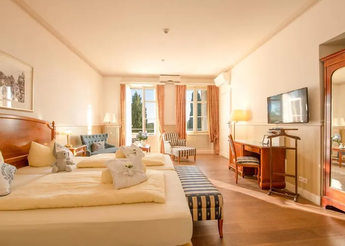 Domaine Raphael - 10 Chambres, Parc Prive, Piscine Villa Saint-Raphael (Var)