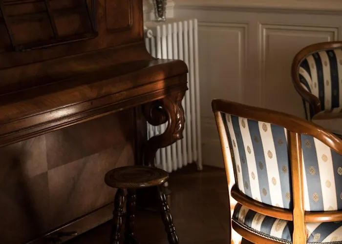 Domaine Raphael - 10 Chambres, Parc Prive, Piscine Saint-Raphaël